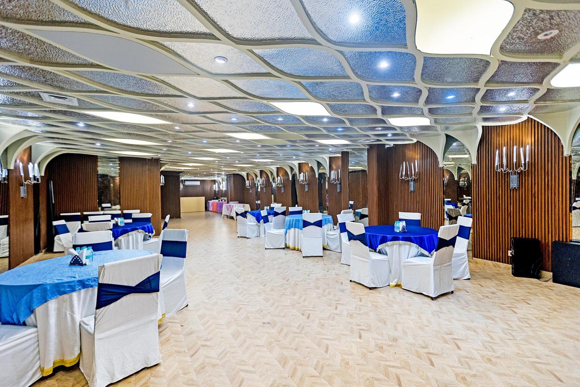 The Grand Vikalp By Saga Hotels Nuova Delhi Esterno foto