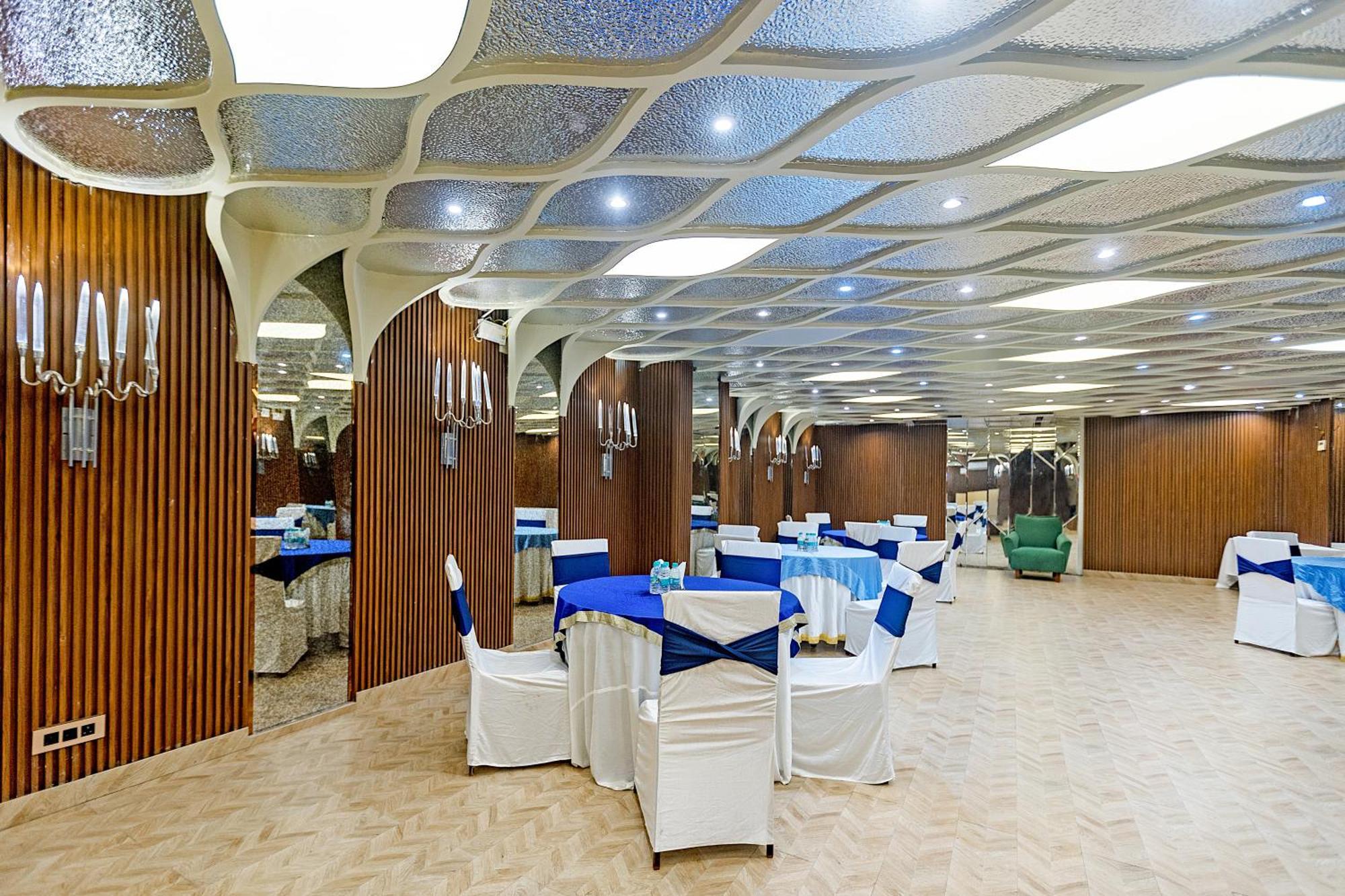 The Grand Vikalp By Saga Hotels Nuova Delhi Esterno foto