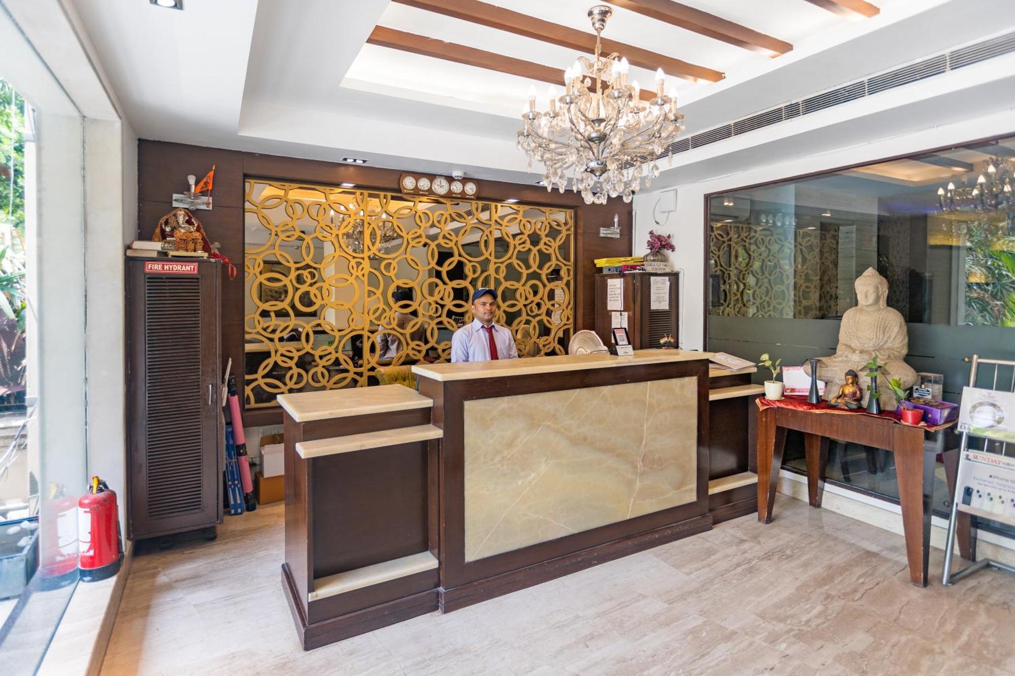 The Grand Vikalp By Saga Hotels Nuova Delhi Esterno foto