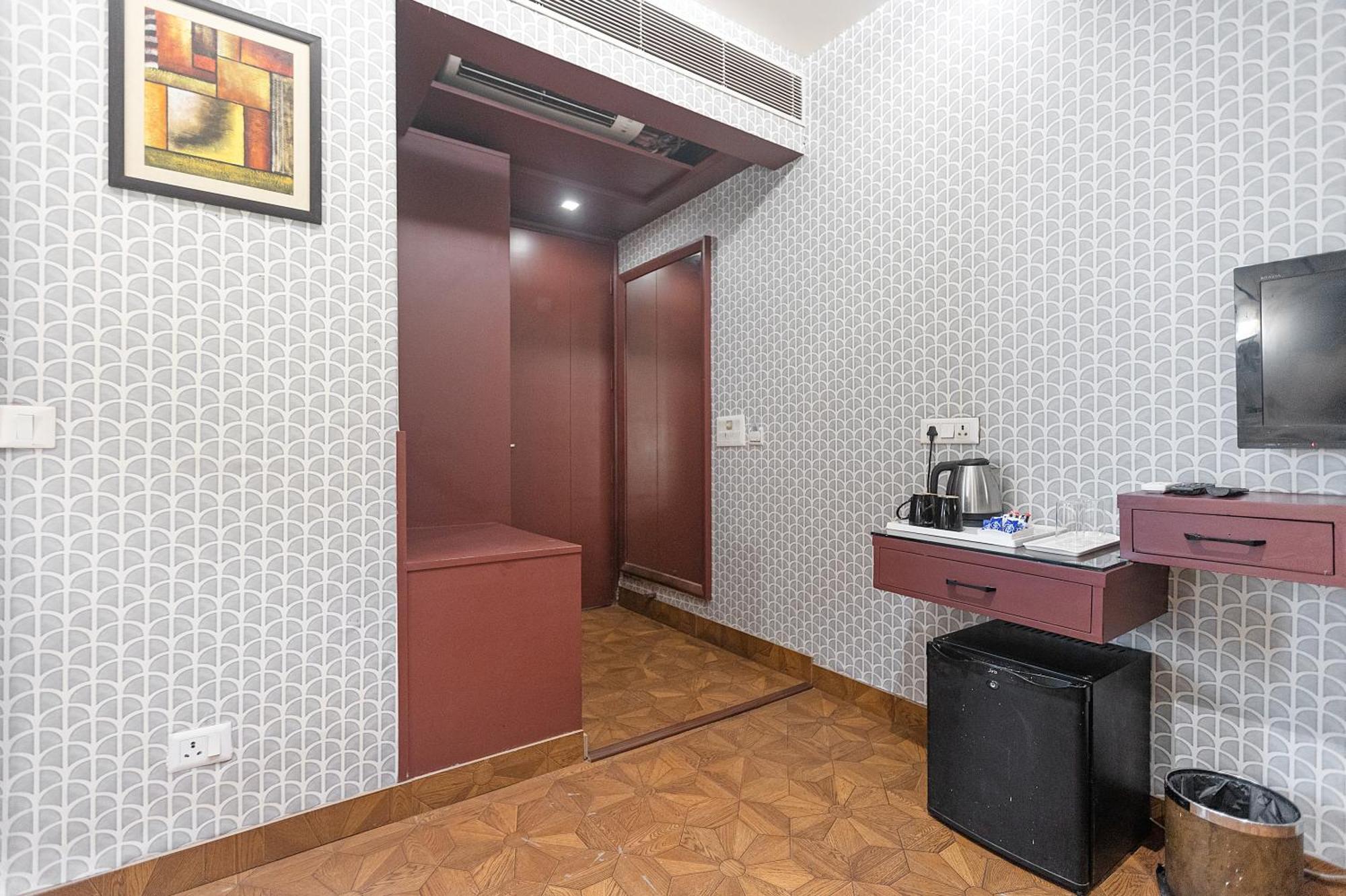 The Grand Vikalp By Saga Hotels Nuova Delhi Esterno foto