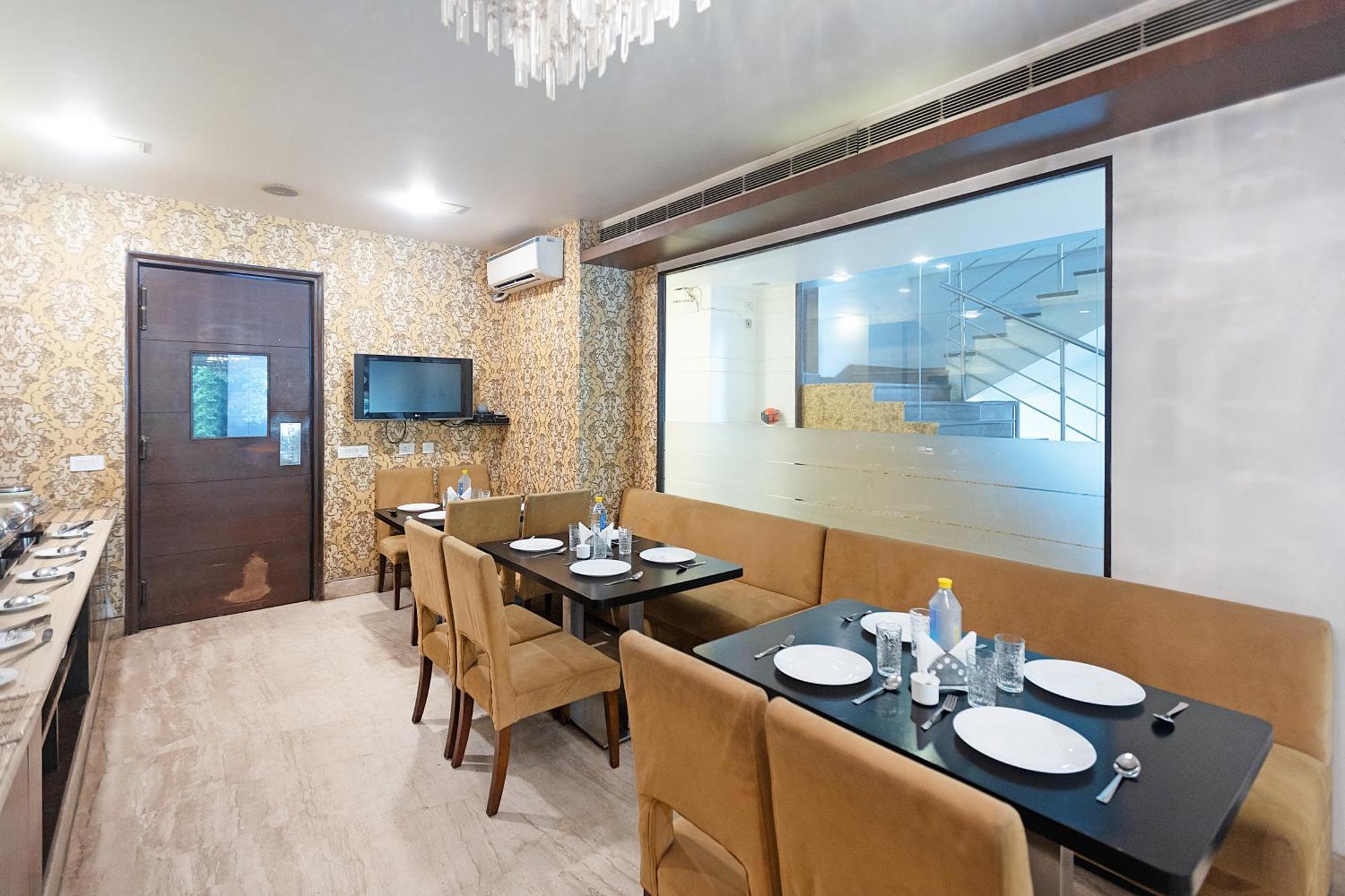 The Grand Vikalp By Saga Hotels Nuova Delhi Esterno foto