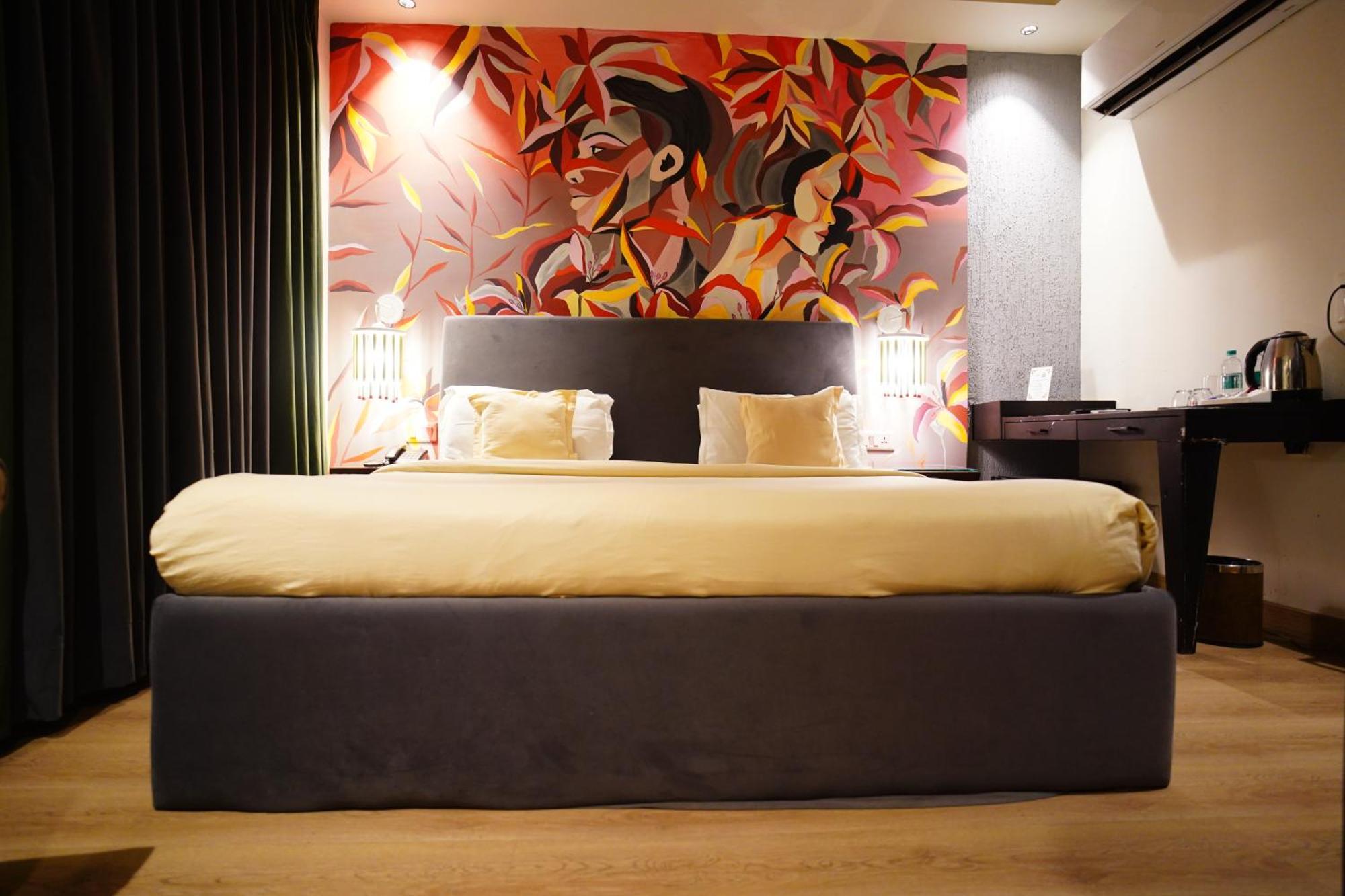 The Grand Vikalp By Saga Hotels Nuova Delhi Esterno foto