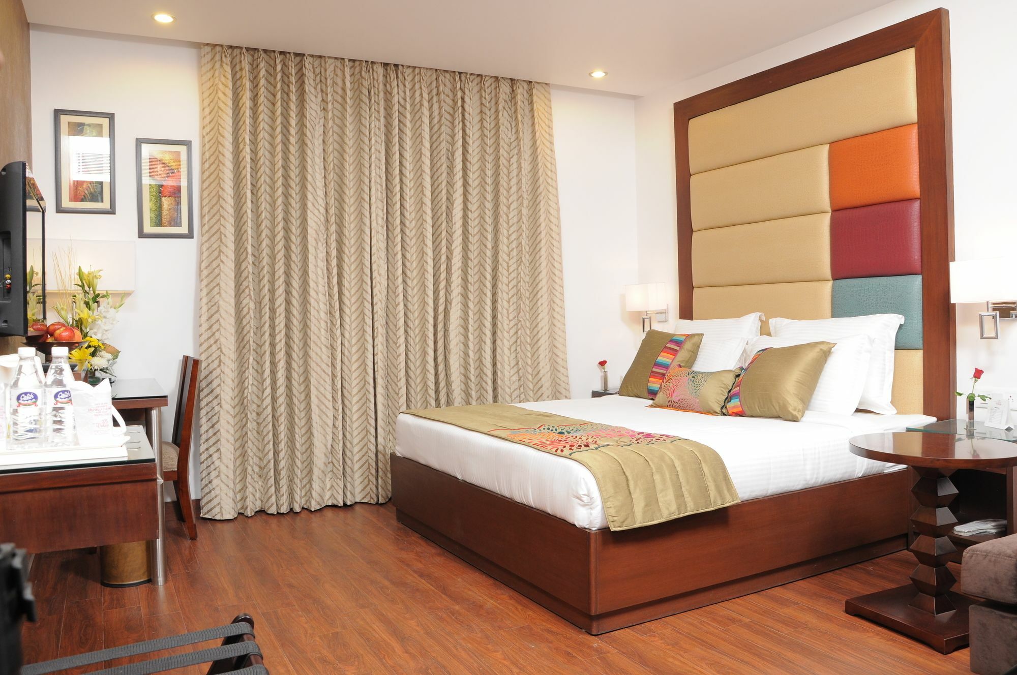 The Grand Vikalp By Saga Hotels Nuova Delhi Esterno foto