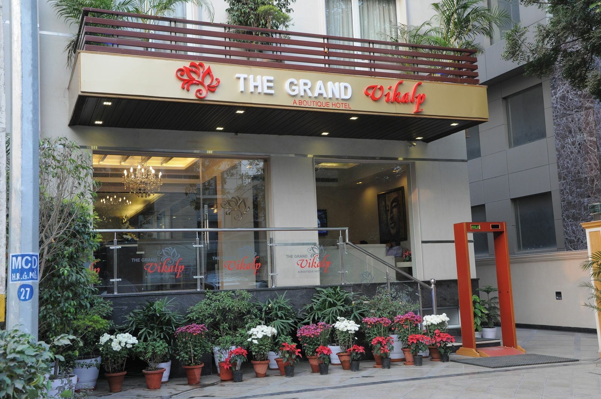 The Grand Vikalp By Saga Hotels Nuova Delhi Esterno foto